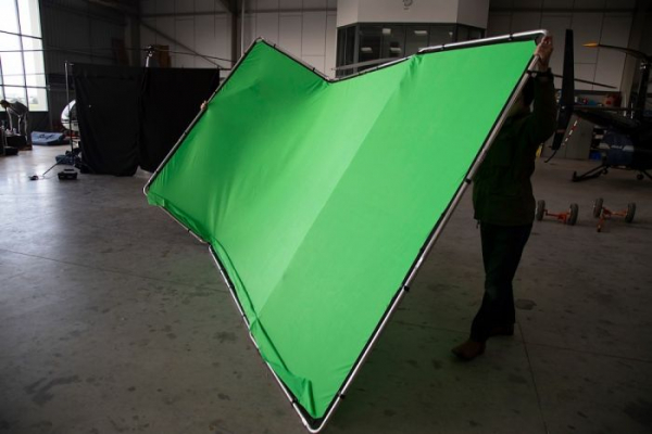 Lastolite Fundal Chroma Key verde Panoramic cu cadru inclus 4x2.90m [8]