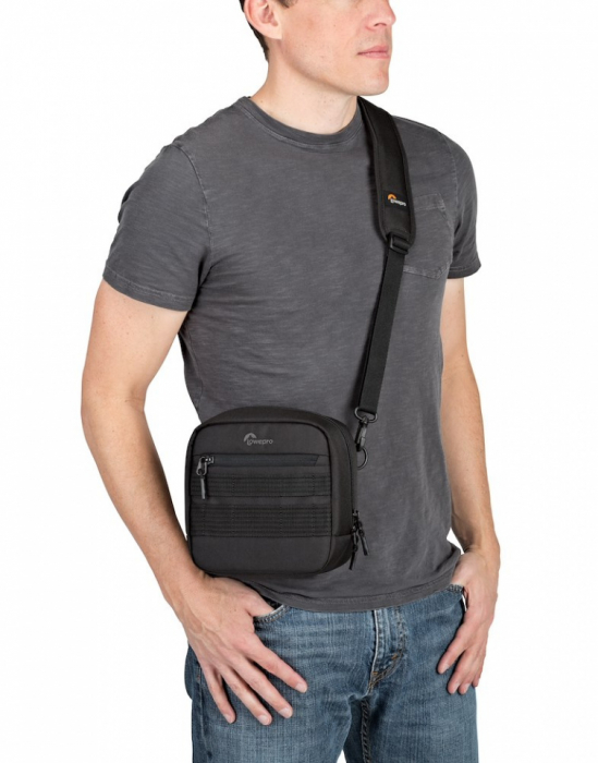 Lowepro geanta utilitara ProTactic 100 AW [3]