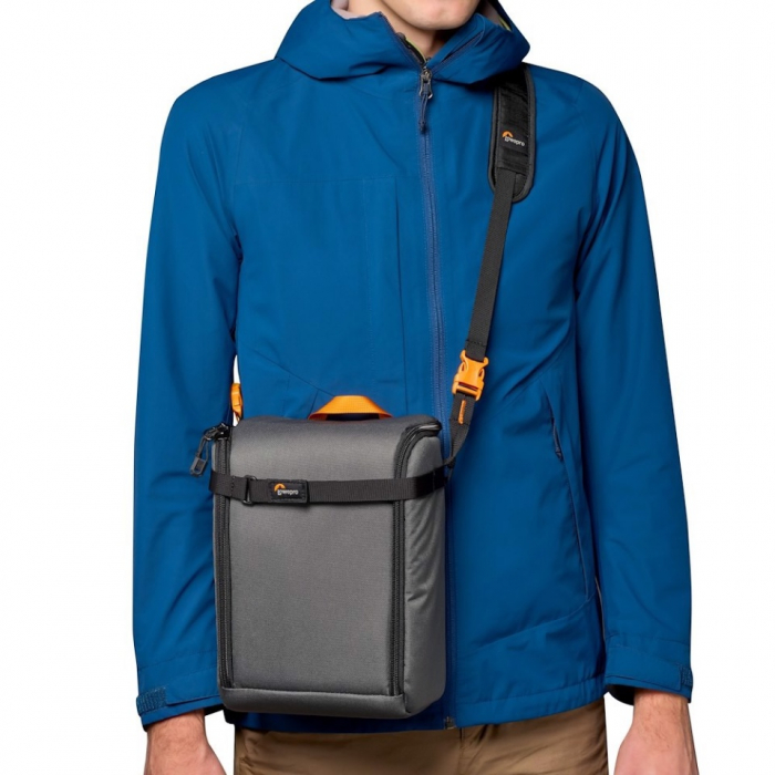 Lowepro PhotoSport Outdoor Rucsac BP 24L AW III [24]
