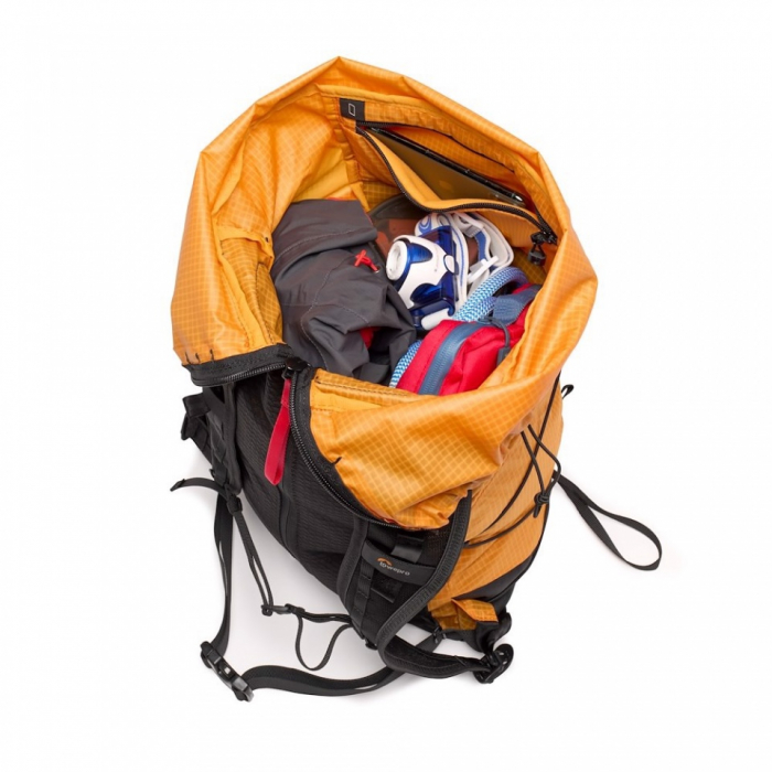 Lowepro Runabout 18L rucsac pliabil [9]