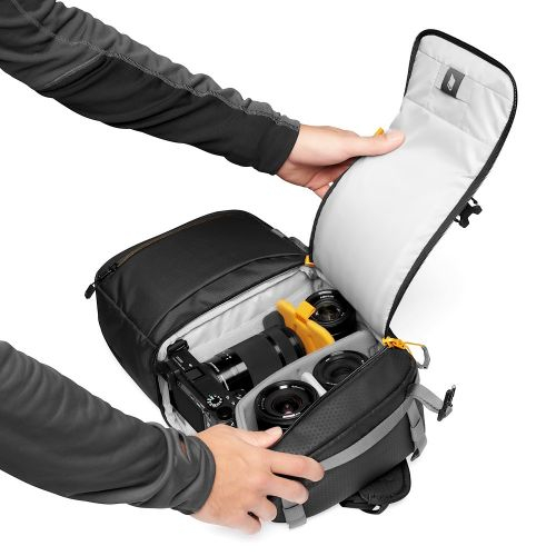 Lowepro Sling Fastpack SL 250 AW III [5]