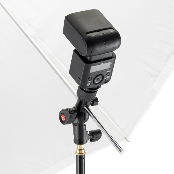 Manfrotto Smart Tilt suport umbrela cu patina pentru blitz [12]