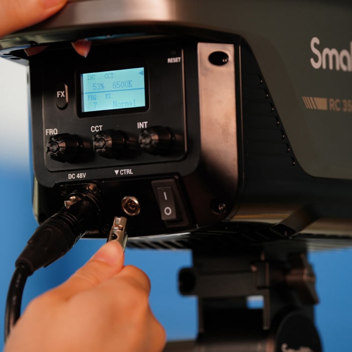 SmallRig RC 350B COB lampa video LED bicolor 3966 [10]