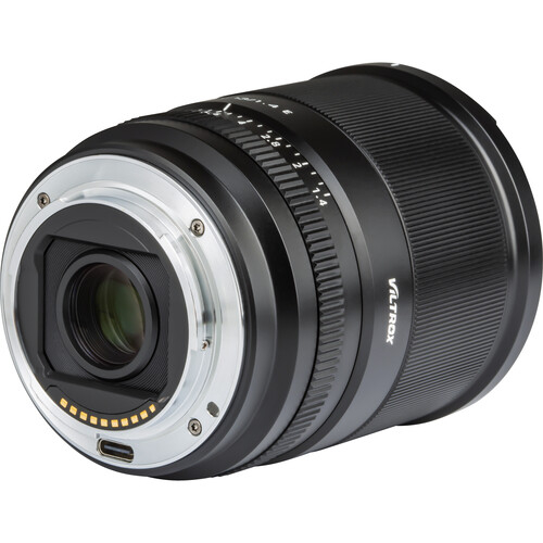 Viltrox 13mm f1.4 AF STM pentru Sony E [9]