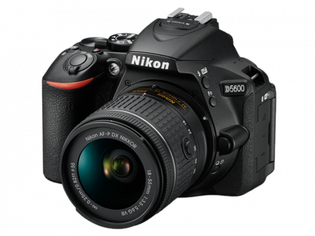Nikon Aparat foto DSLR D5600 kit 18-55mm VR cu card si geanta [0]