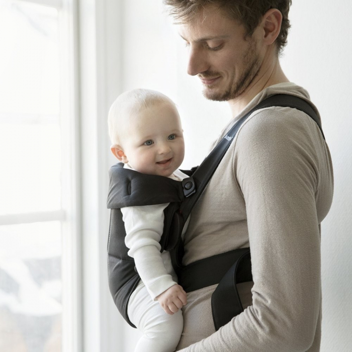 Marsupiu anatomic Mini BabyBjorn, cu pozitii multiple de purtare – Black, Bumbac [4]