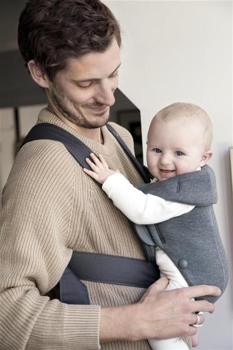 Marsupiu anatomic Mini BabyBjorn, cu pozitii multiple de purtare – Dark Grey, 3D Jersey [2]