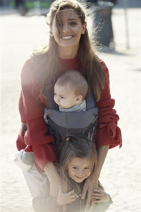 Marsupiu anatomic One BabyBjorn, cu pozitii multiple de purtare - Denim grey, Bumbac [6]