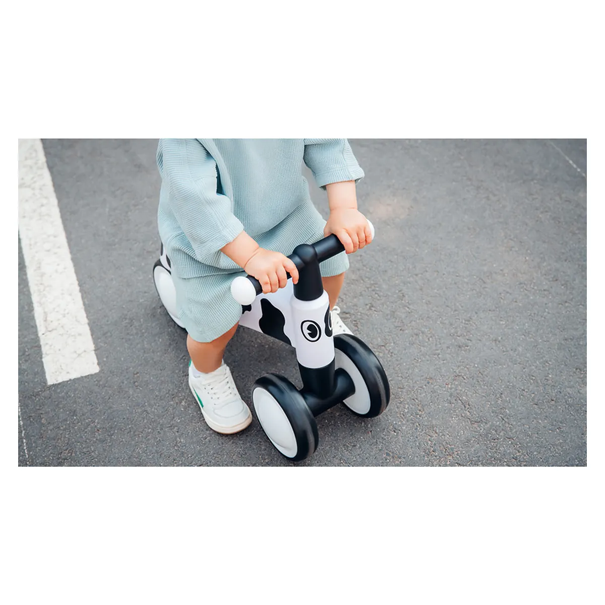 Bicicleta fara pedale, Sammy, Cu 4 roti, Din spuma EVA, Stabila, Manere moi, antiderapante, 12- 36 luni, Greutate maxima suportata 25 kg [25]