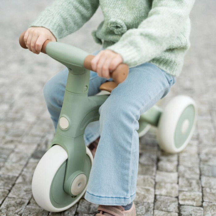 Bicicleta/tricicleta, 3 in 1 Petite&Mars, Multifunctionala, Cu/fara pedale, Ghidon directionabil, Sa reglabila pe inaltime, 2.3 kg, Pana la 25 kg, 12-36 luni, Verde [7]