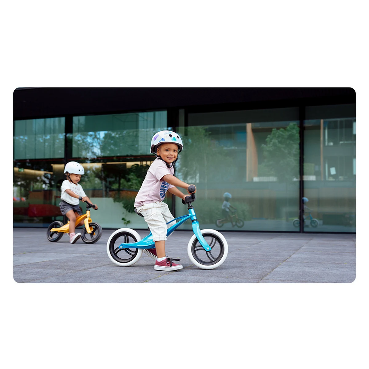 Lionelo - Bicicleta usoara Bart, Fara pedale, Cu cadru din magneziu, Cu ghidon si sa reglabile, Greutate 3 Kg, 12 inch, Conform cu standardul european de securitate EN71, Sky Blue [14]