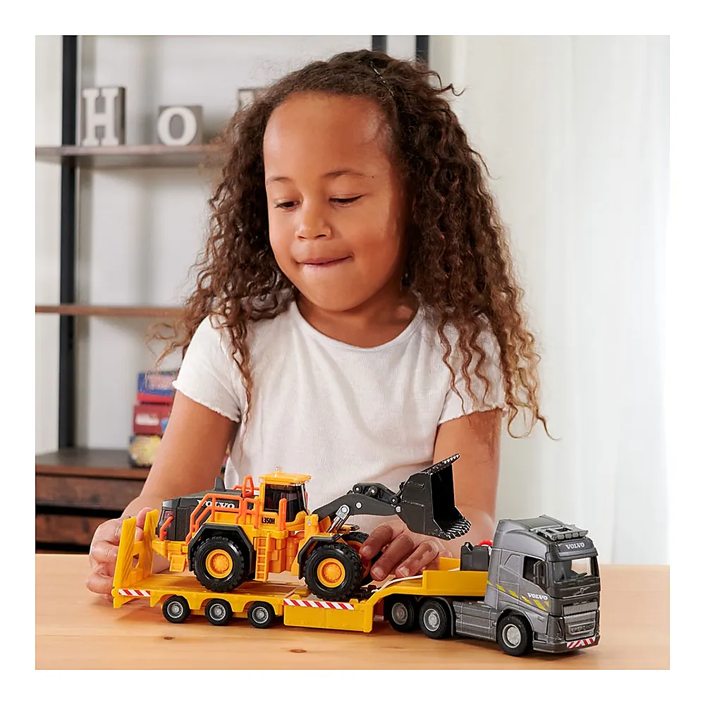 Camion Majorette Volvo cu remorca si buldozer [10]