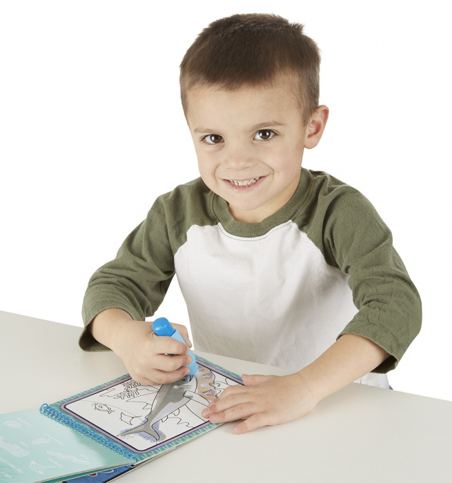 Carnet de colorat cu Apa magica Oceanul [2]