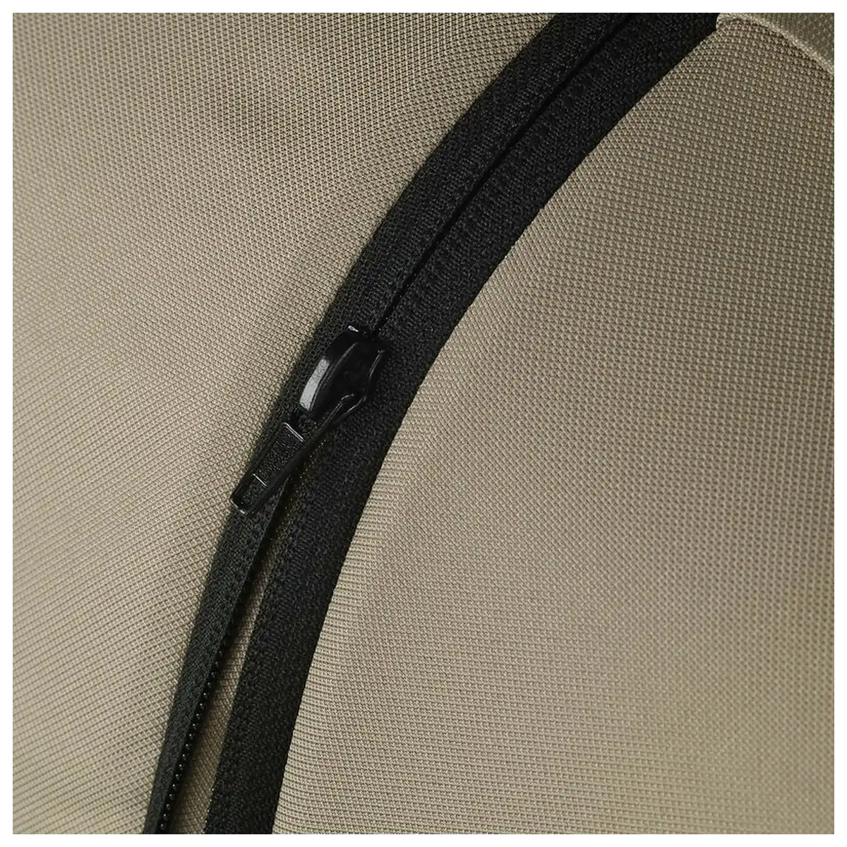 Carucior sport, Jane, Clap, Sistem compact de pliere care permite transportul caruciorului la bordul aeronavei, Cadru [15]