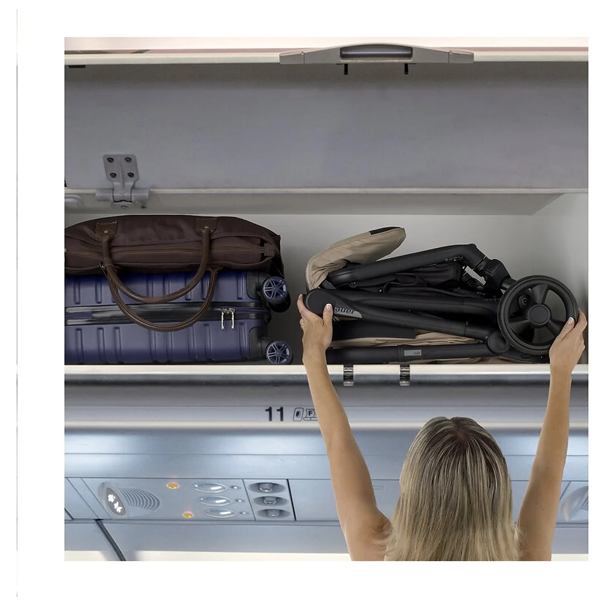 Carucior sport, Jane, Clap, Sistem compact de pliere care permite transportul caruciorului la bordul aeronavei, Cadru [8]