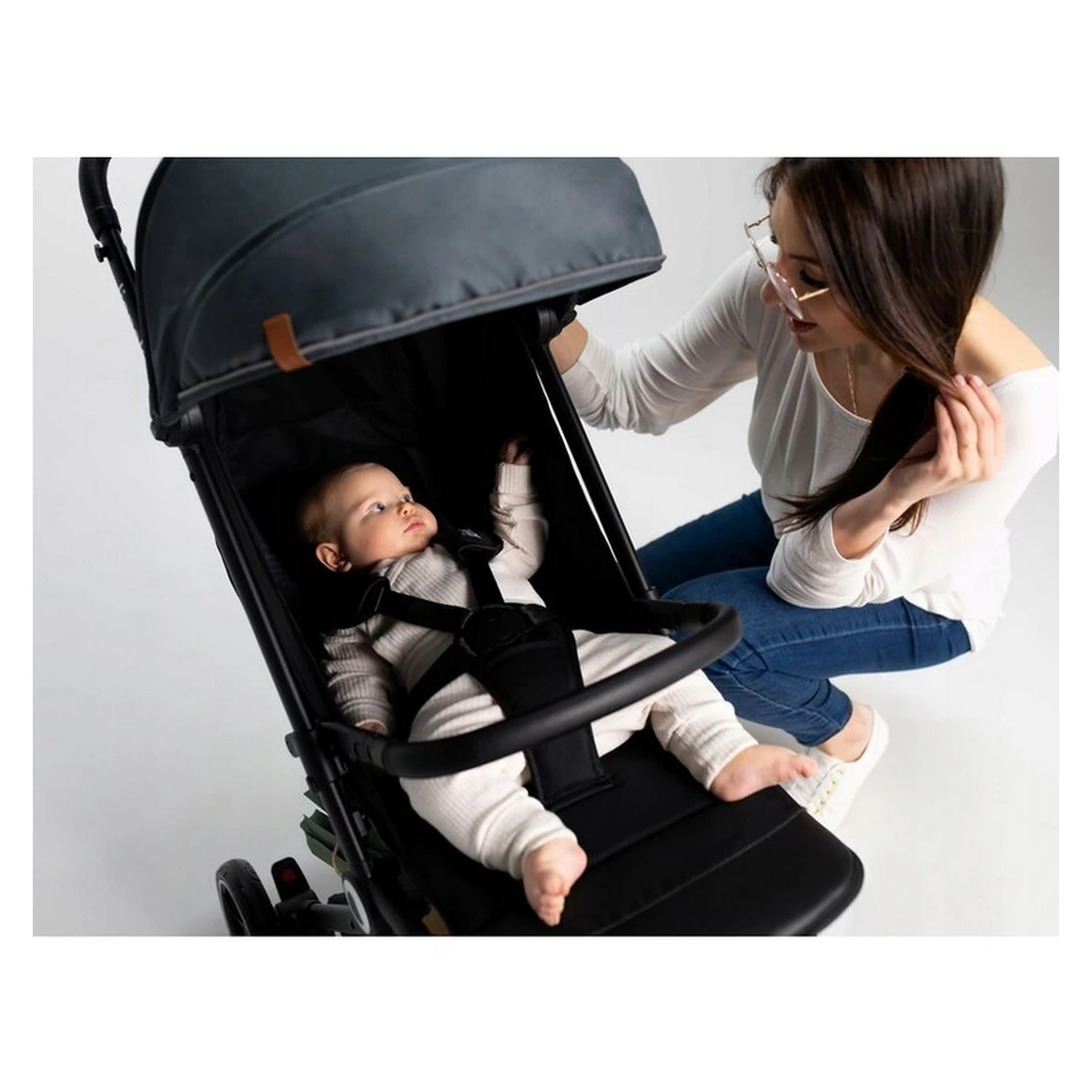 Carucior sport, Lionelo, Cloe, Cu accesorii, Pliere compacta pentru avion, cu o singura mana, 6 luni+, Gri [38]