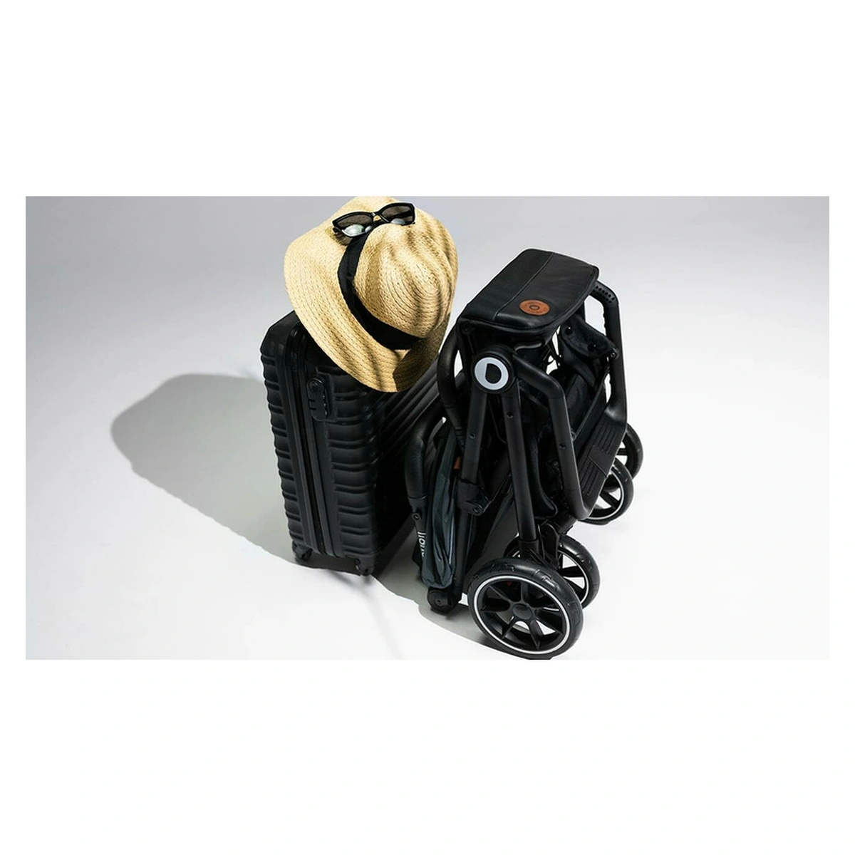 Carucior sport, Lionelo, Cloe, Cu accesorii, Pliere compacta pentru avion, cu o singura mana, 6 luni+, Gri [30]