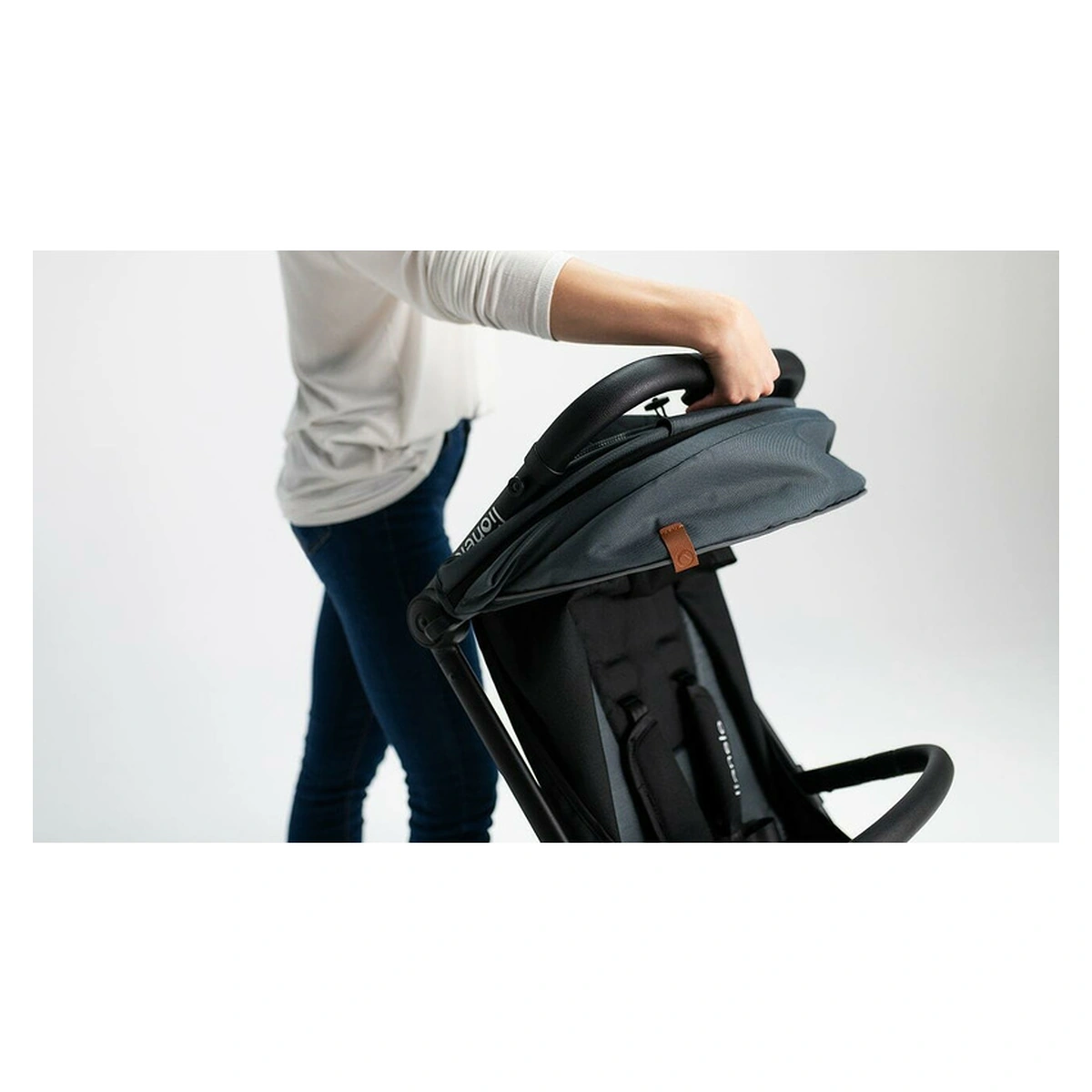 Carucior sport, Lionelo, Cloe, Cu accesorii, Pliere compacta pentru avion, cu o singura mana, 6 luni+, Verde Smarald [32]