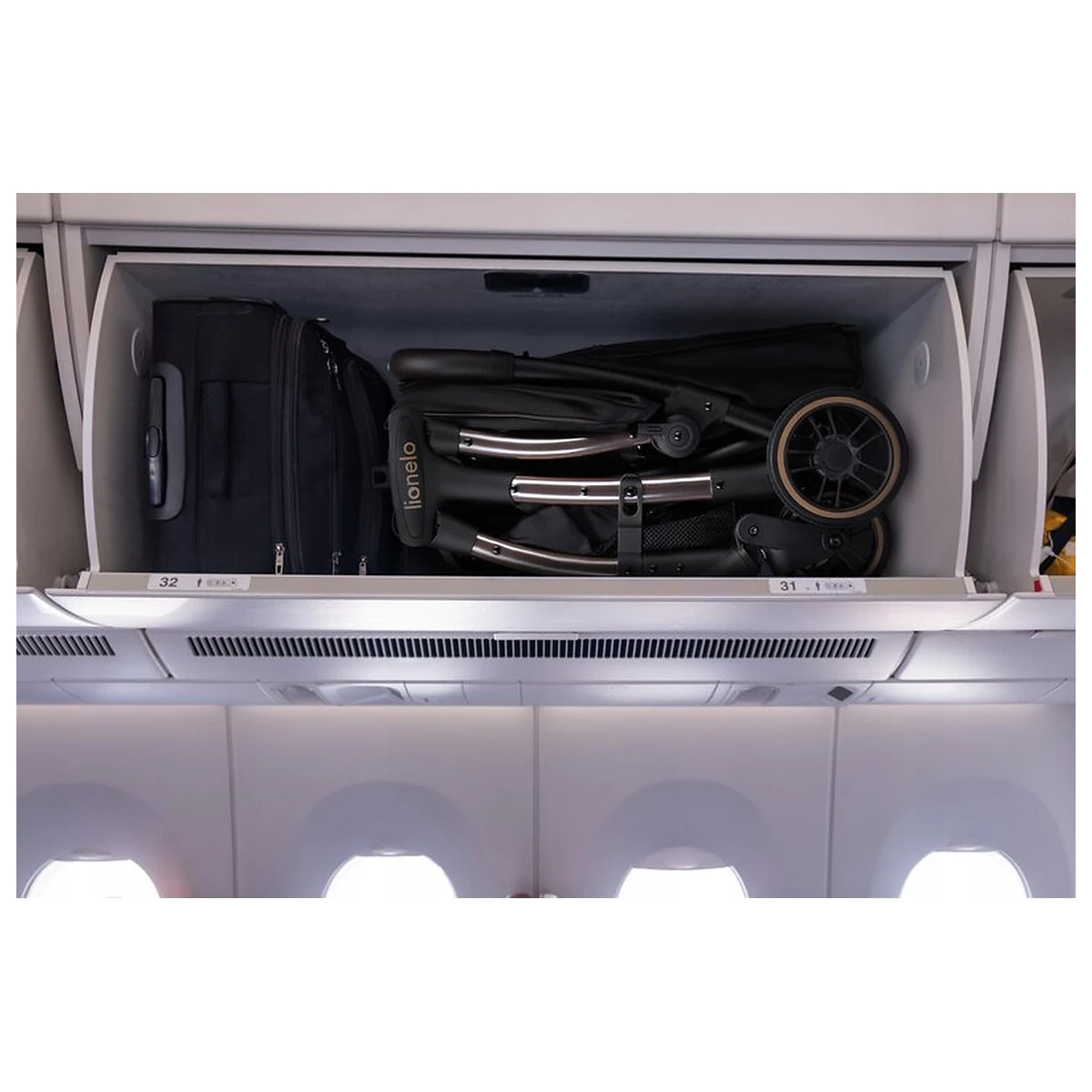 Carucior sport, Lionelo, Julie One, De la nastere, Greutate redusa, Cu accesorii, Cadru din aluminiu, 0-22 kg, Pliere [22]