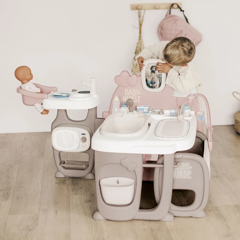 Centru de ingrijire pentru papusi Smoby Baby Nurse Doll`s Play Center maro cu 23 accesorii [9]