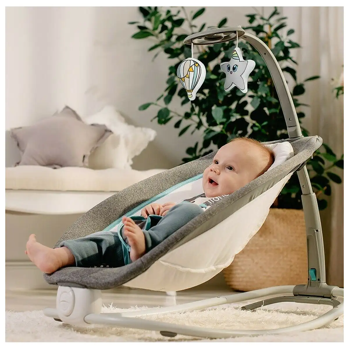 Fotoliu balansoar, Lionelo, Cu vibratii, Pascal Scandi, Cu 12 melodii linistitoare, Pliabil, 80x49 cm, Gri Deschis [11]