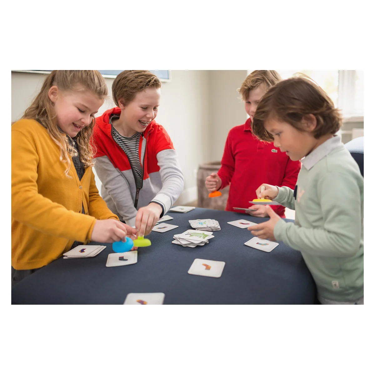 Joc pentru dezvoltarea atentiei Sosetutele Crocodilului [7]