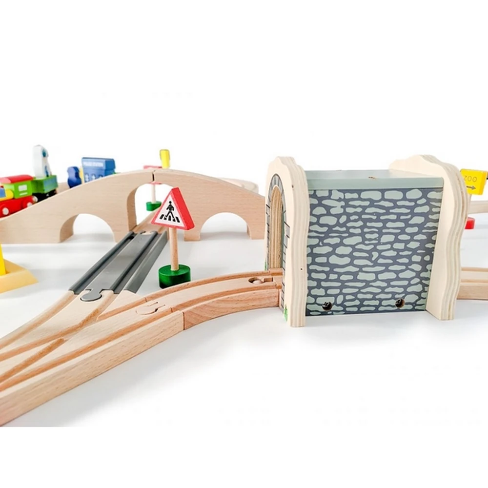 Jucarie cale ferata din lemn cu tren cu baterii Ecotoys, 69 elemente, multicolor [7]