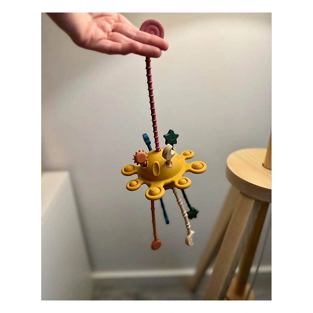 Jucarie senzoriala, Petite&Mars, Crazy planet, Din silicon, 20 cm, 10 luni+, Multicolor [4]