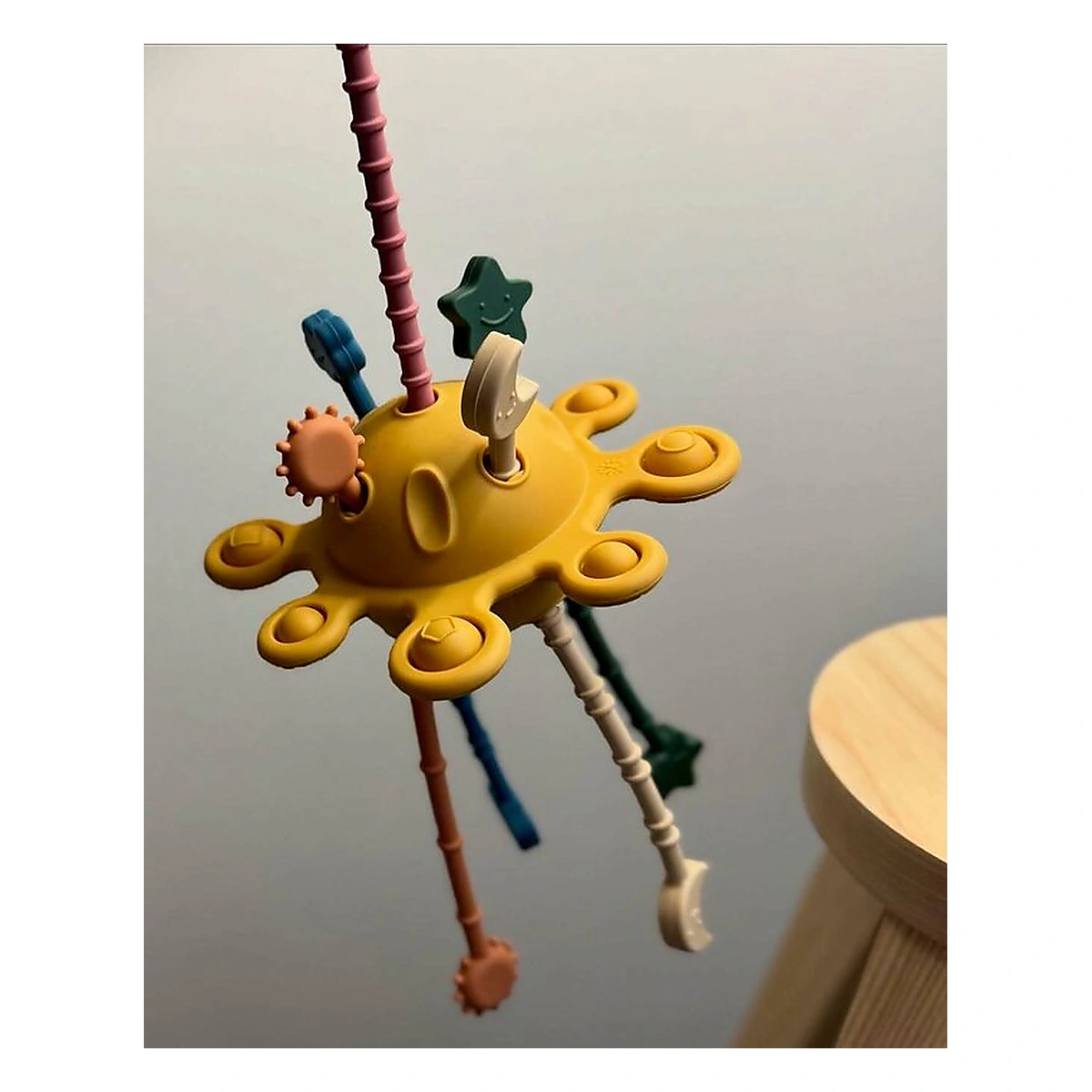 Jucarie senzoriala, Petite&Mars, Crazy planet, Din silicon, 20 cm, 10 luni+, Multicolor [3]