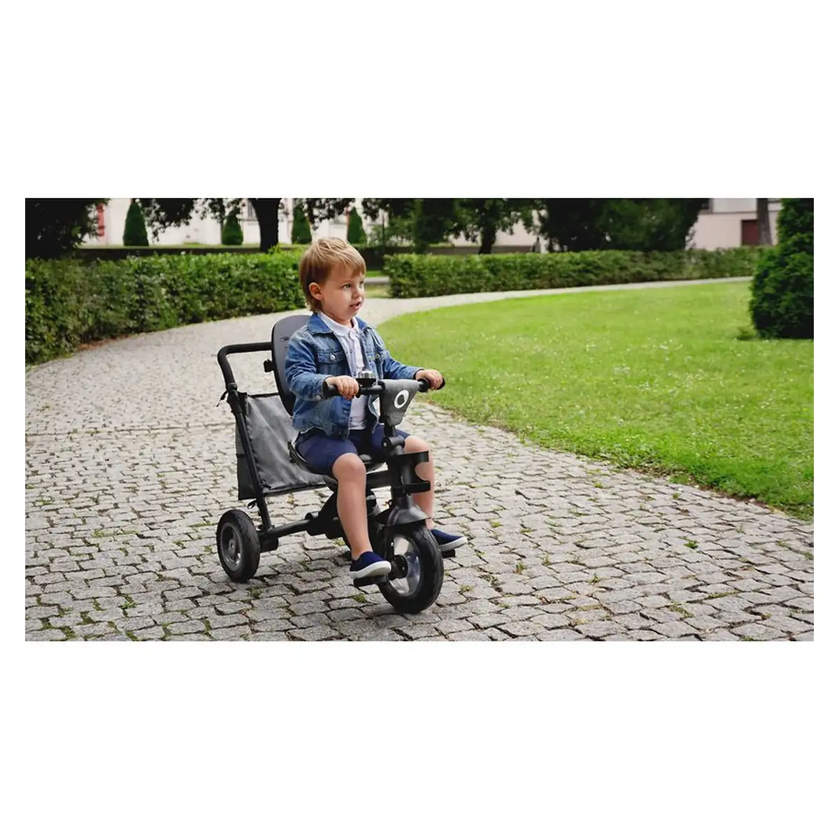 Lionelo - Tricicleta Tris, Mecanism de pedalare libera, Suport picioare, Control al directiei, Scaun reversibil, Rotire 360 grade, Pliabila, Conform cu standardul europeane de securitate EN71, Roz/Gri [34]