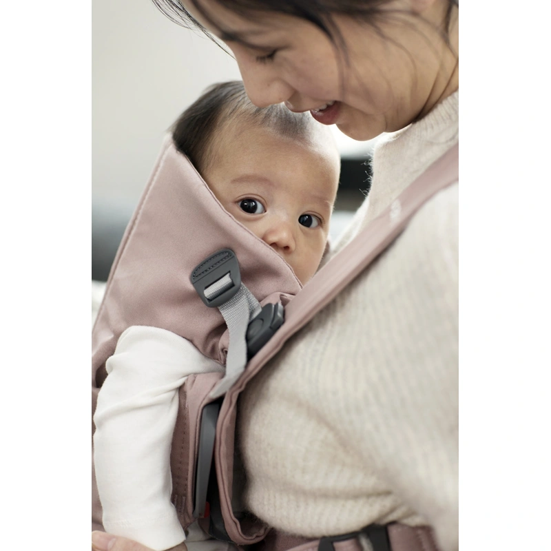 Marsupiu anatomic Mini BabyBjorn, cu pozitii multiple de purtare – Dusty Pink, Bumbac [4]