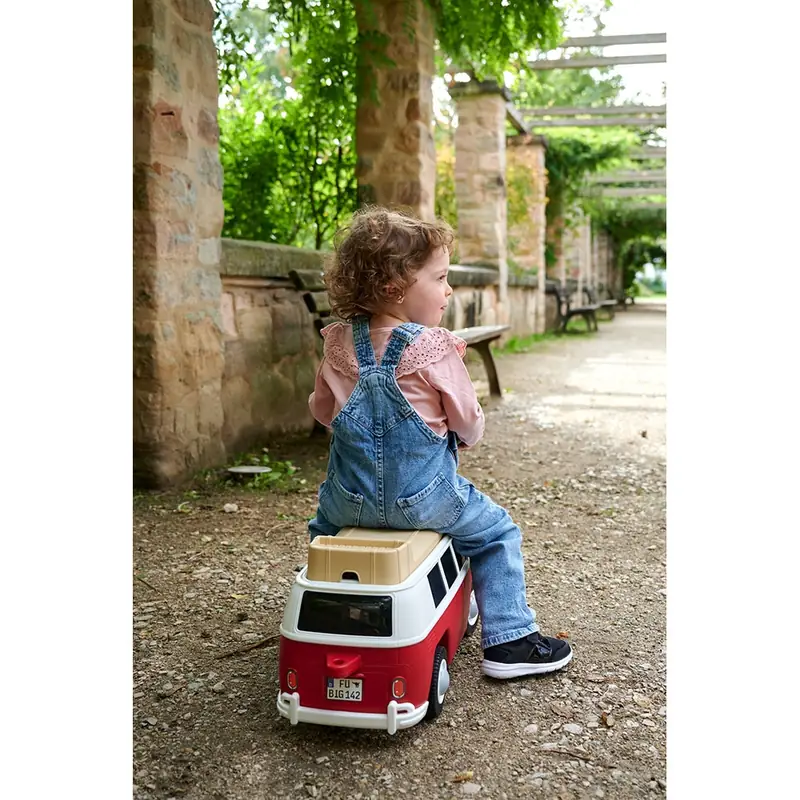 Masinuta de impins Big Baby VW T1 red [9]