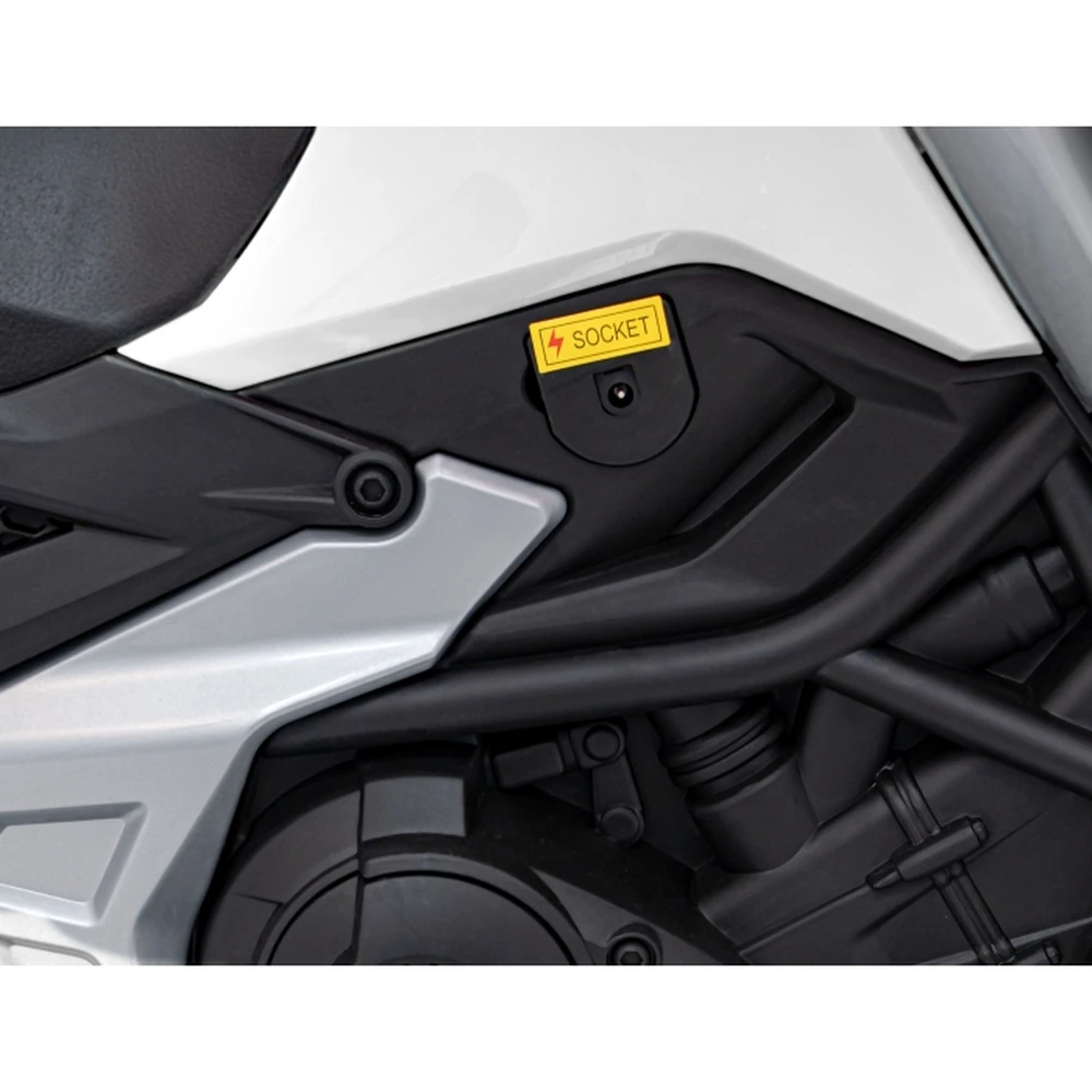 Motocicleta electrica HONDA NC750X, roti si scaun din plastic, 103x41x74 cm, putere 70W - Alb [14]