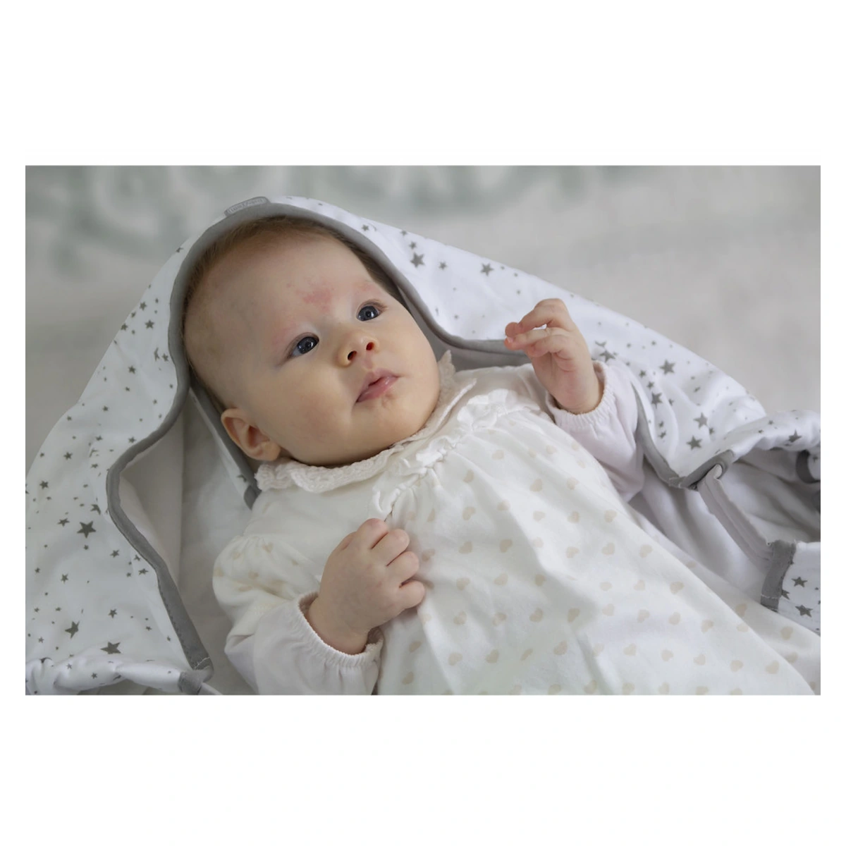 Paturica cu sistem multifunctional BabyJem Carrier Alb pentru transport bebelusi [6]