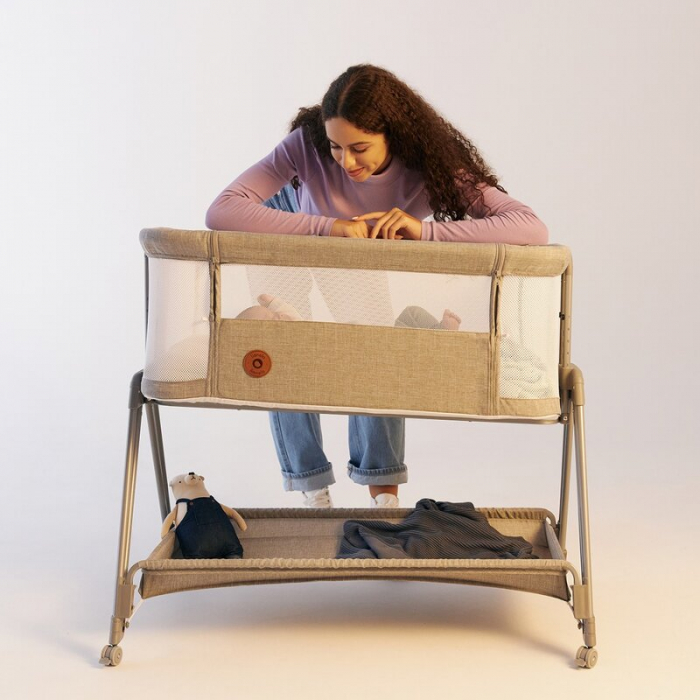 Patut co-sleeper Luna, 2 in 1, Cu laterala culisanta, Cu roti, Bej [3]