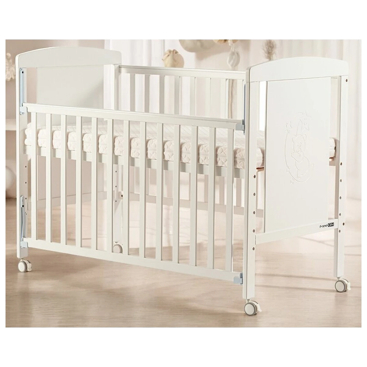 Patut din lemn bebe, 120x60 cm, laterala culisanta, roti, FreeON, Mia, White 0 luni+ [2]