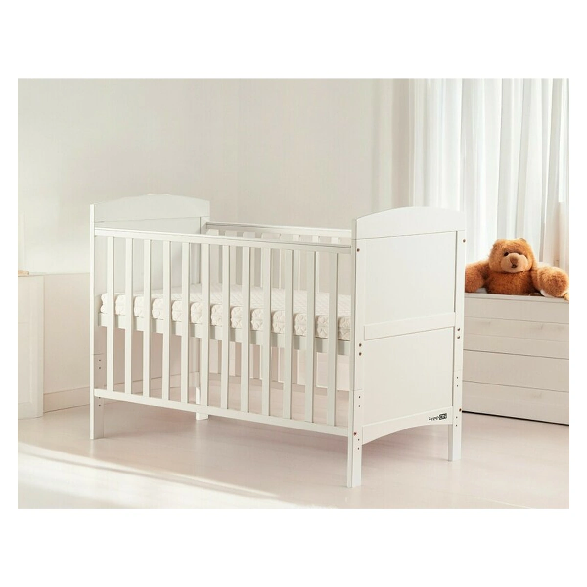 Patut din lemn bebe, 120x60 cm, Transformabil pentru bebe si junior, White, FreeON, Lory [4]