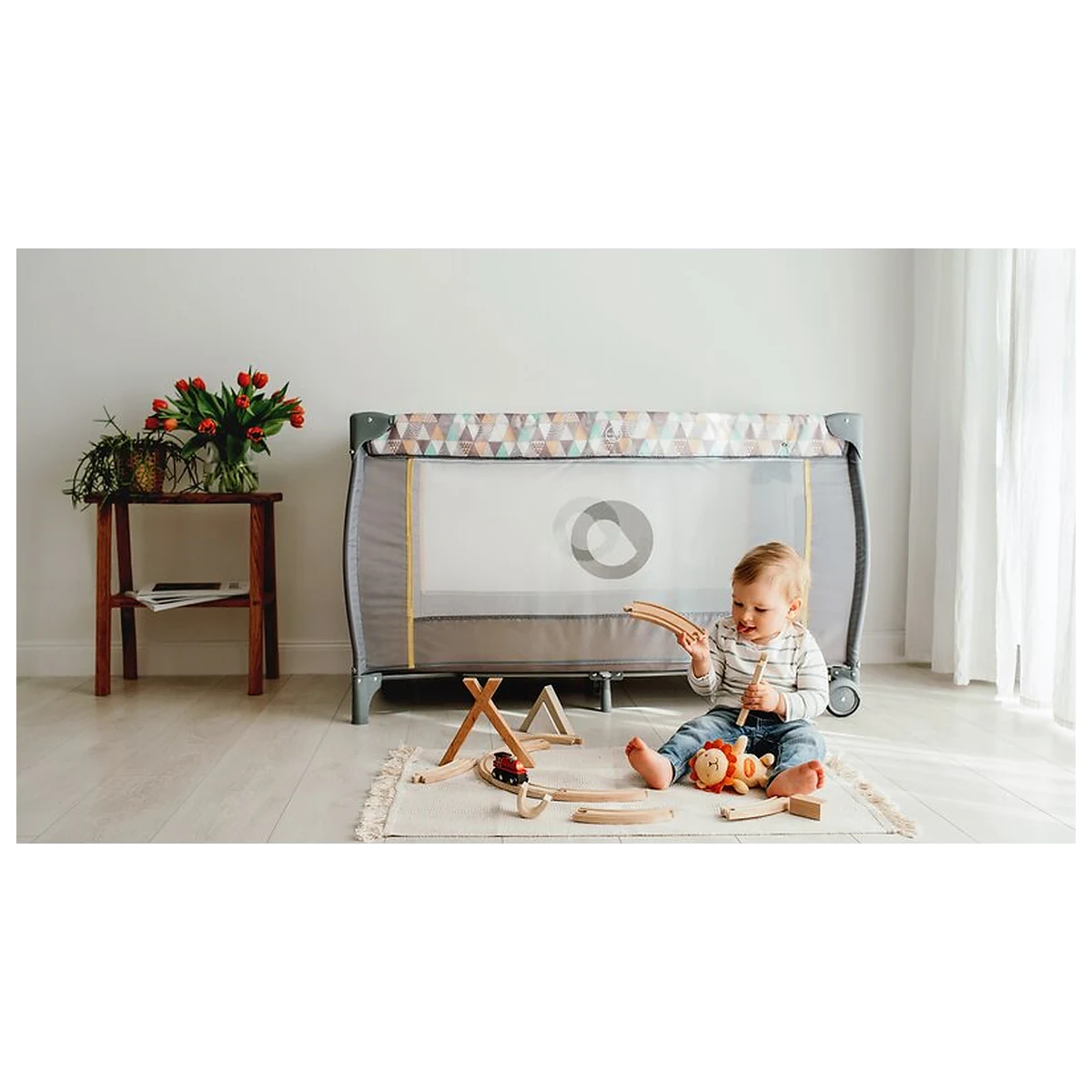 Patut pliant, Lionelo, Sven Plus, 120x60 cm, doua nivele, arcada jucarii, masuta de infasat, Grey Scandi 36 luni [30]