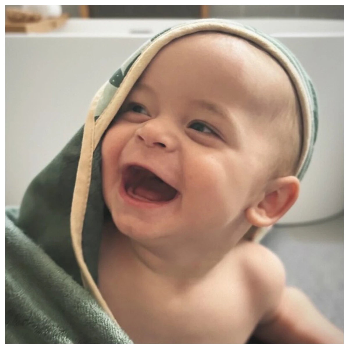 Prosop cu gluga, Petite&Mars, Loulou, 100 x 100 cm, 70% bambus, 30% bumbac, Bej [5]