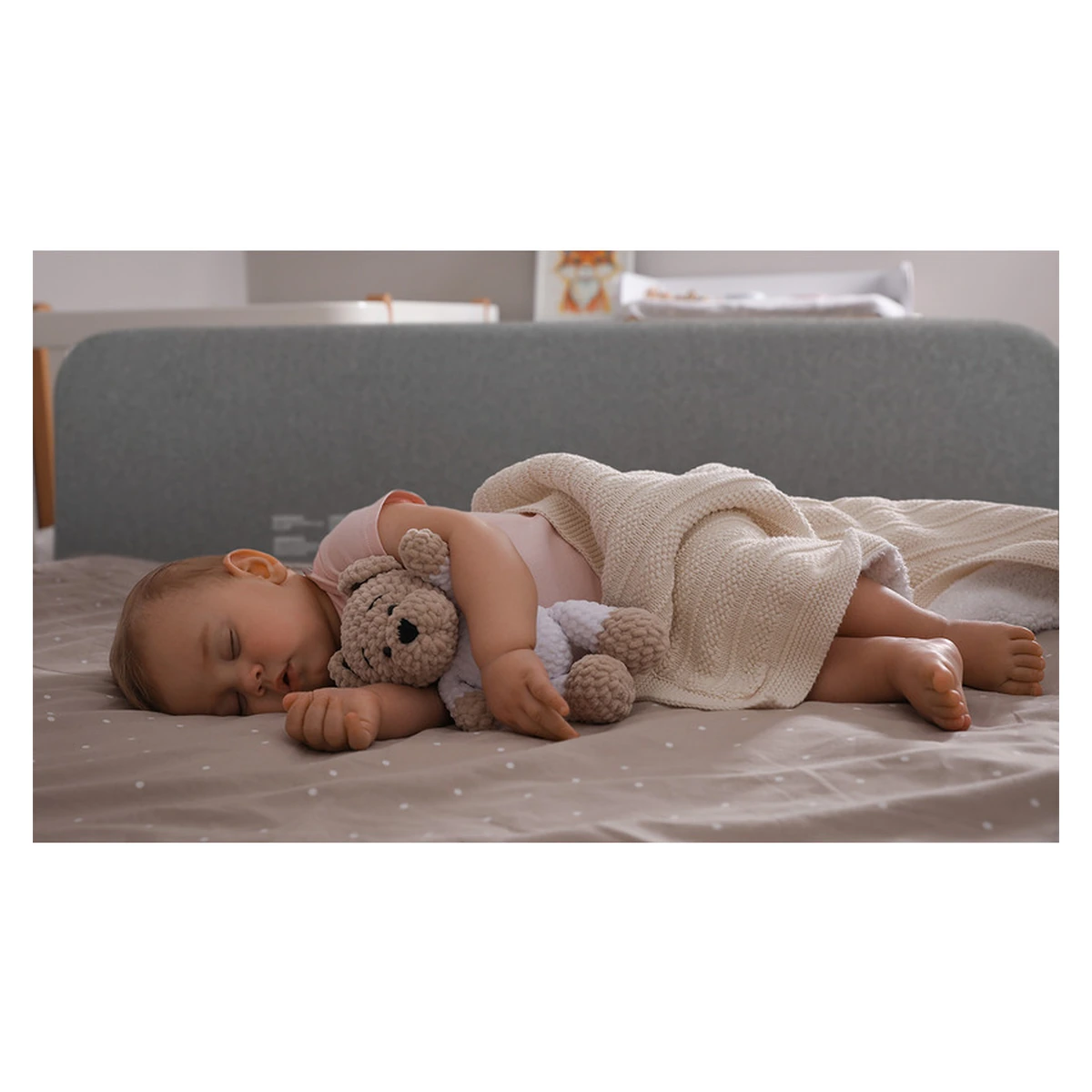 Protectie laterala pat, Lionelo, Lora, Pliabila, Sistem de blocare StandSafe, 105 x 45 cm, Gri [18]