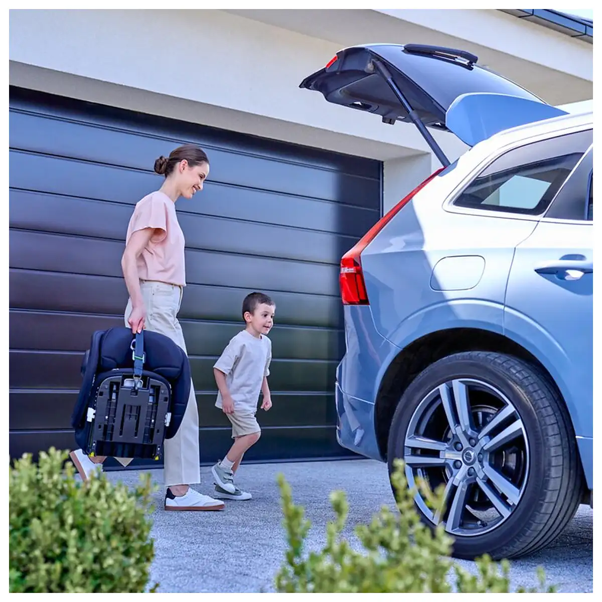 Scaun auto pliabil, Lionelo, Nelly, i-Size, 76- 150 cm, Tetiera reglabila in 15 pozitii, Spatar reglabil in 4 pozitii, [22]