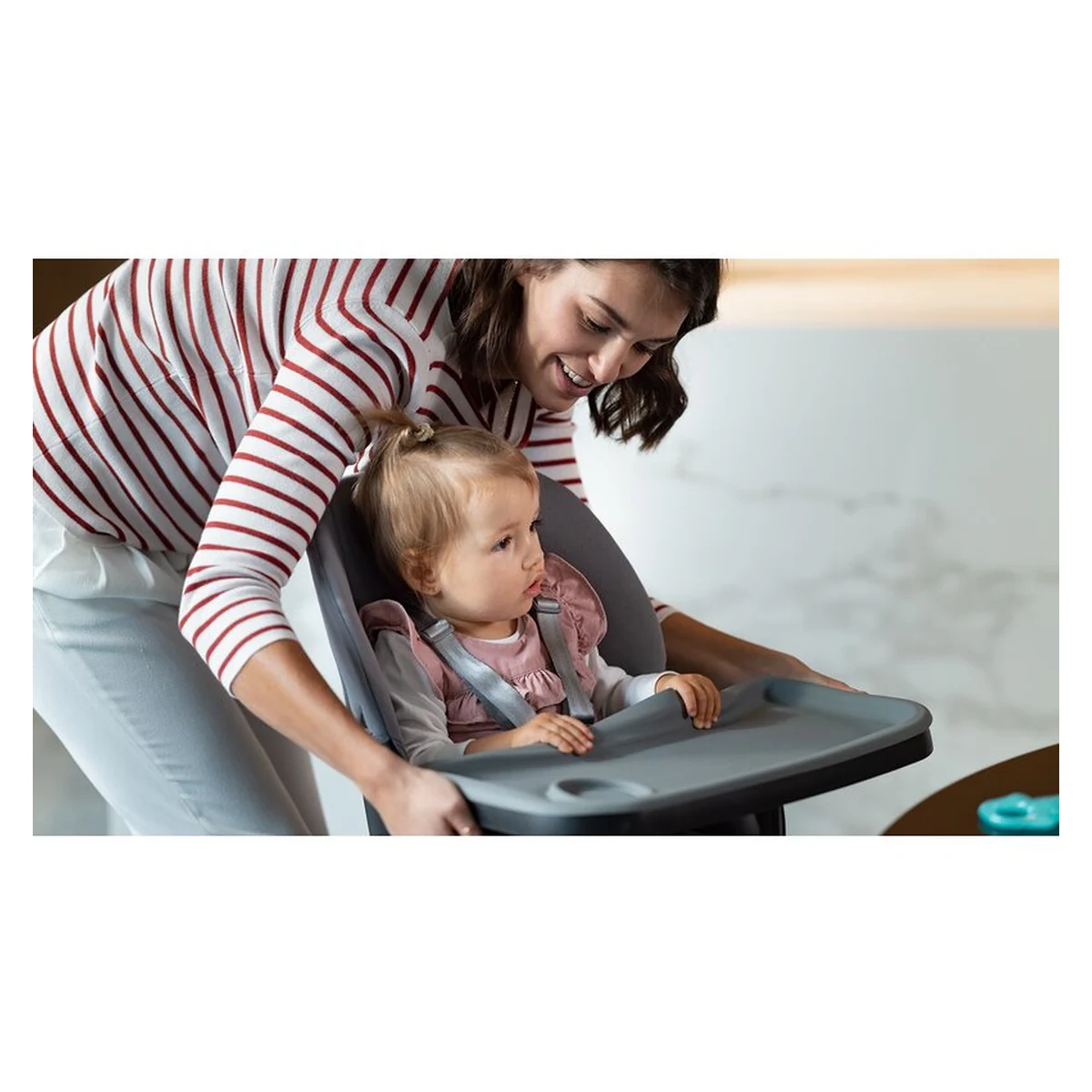 Lionelo - Scaun de masa Mona, 4 in 1, Transformabil, Reglabil in inaltime in 3 pozitii, Conform cu standardele europene de securitate EN14988, EN16120, Stone [21]