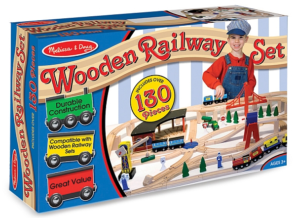 Set Trenulet din lemn cu depou Melissa and Doug [3]
