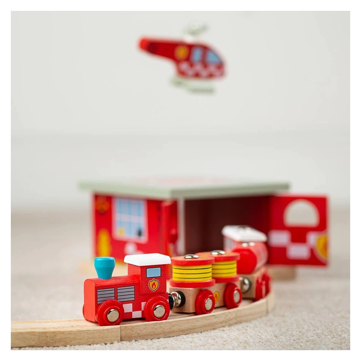 Trenuletul pompierilor [2]