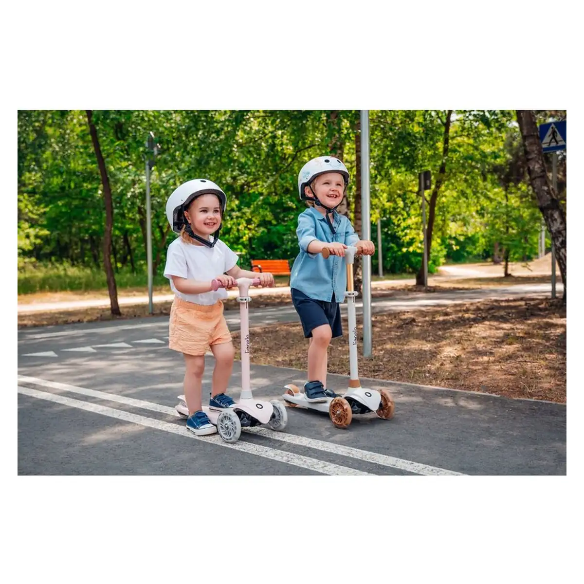 Trotineta, Lionelo, Jessy, Pana la 50 Kg, lumini LED, 3 ani+, Maro [25]