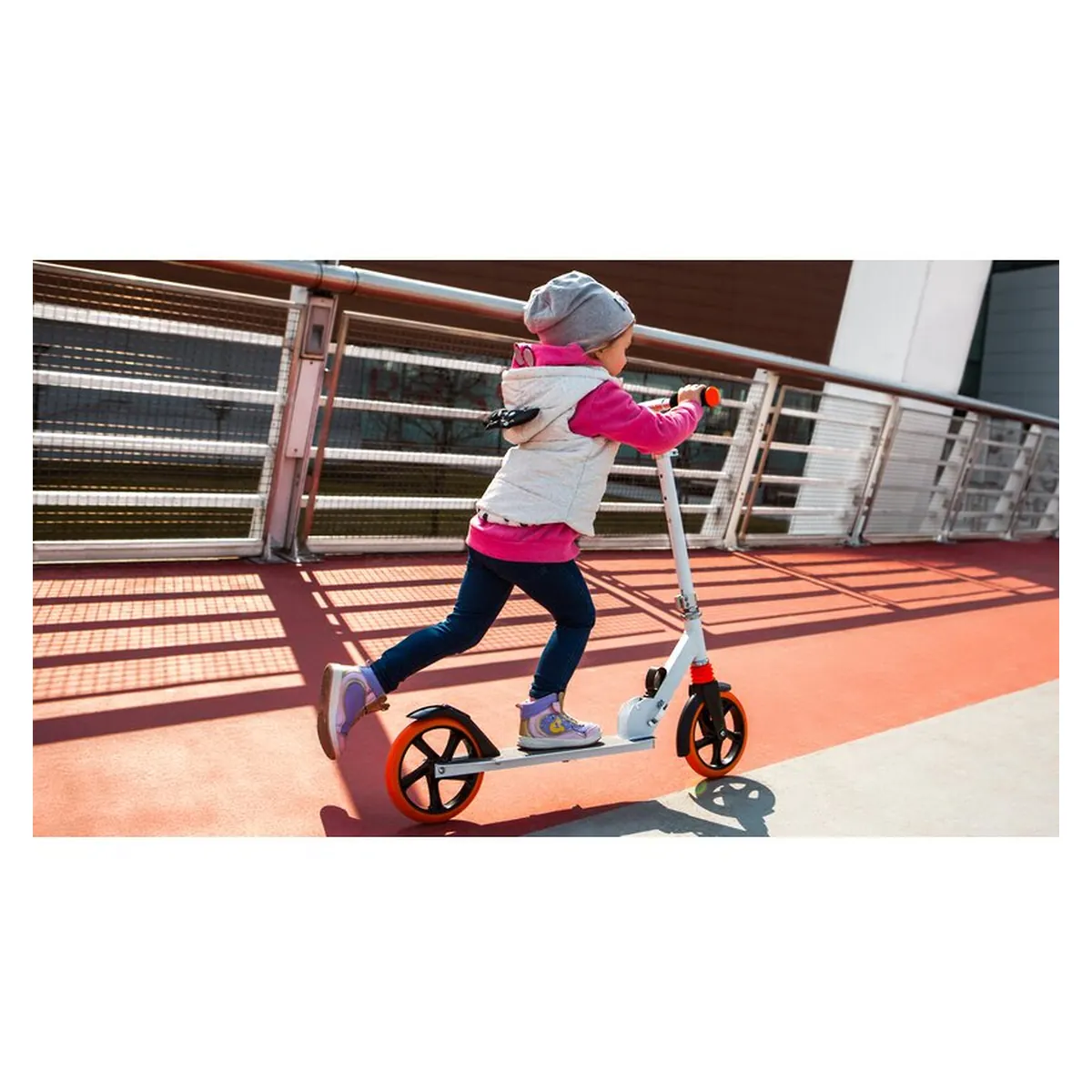 Lionelo - Trotineta Luca, Copii/Adulti, Pliabila, Pana la 100 Kg, Conform cu standardul european de securitate EN14619, Portocaliu [16]