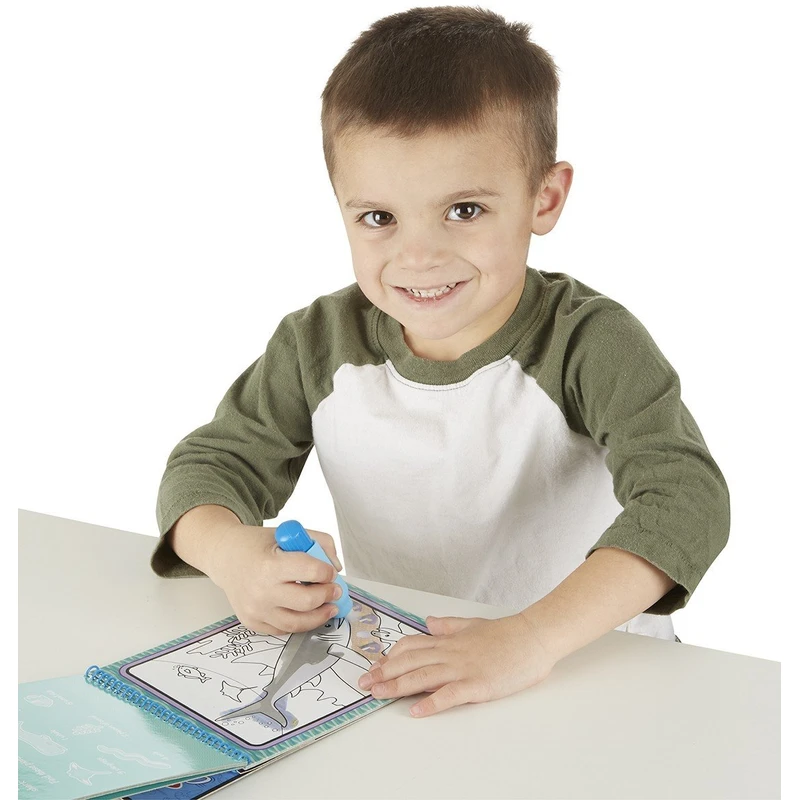 Carnet de colorat cu Apa magica Oceanul [1]