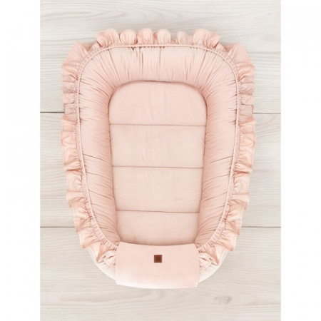 Cosulet bebelus, MimiNu, Pentru dormit, Baby Nest 55 x 75 cm, Cu Volanase, Din catifea, Magnolia [1]