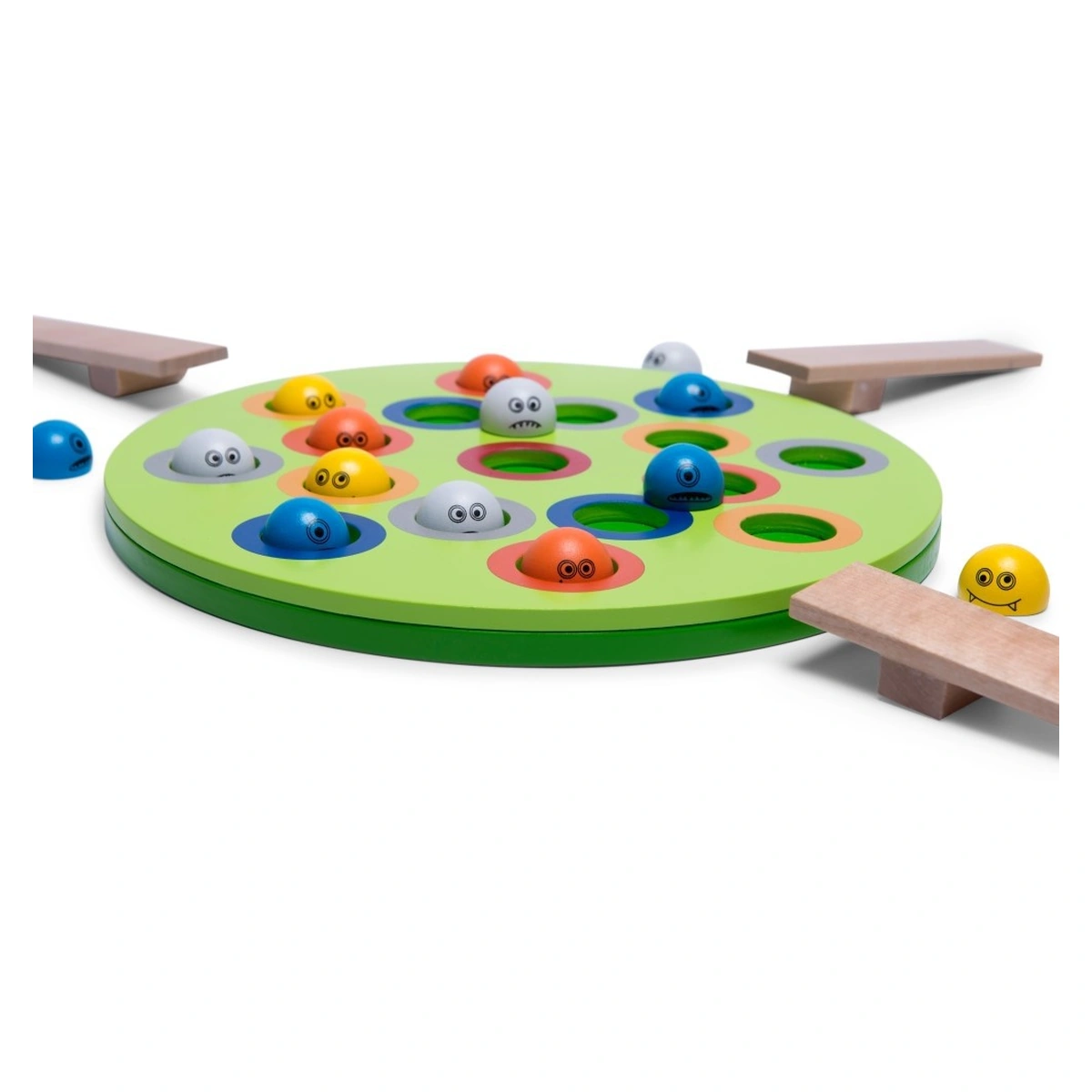 Jocuri de indemanare - Joc de precizie Monstruletii zburatori