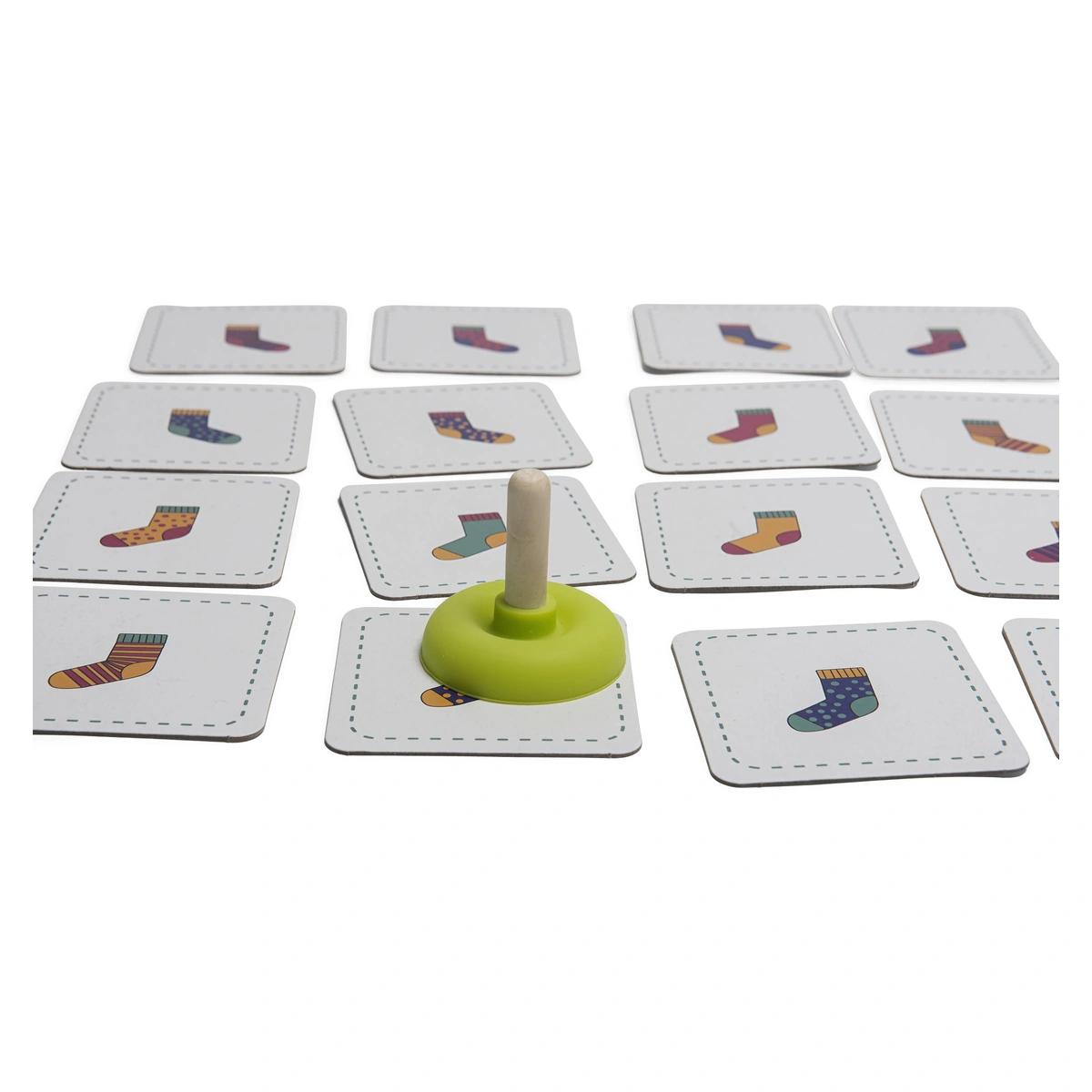 Jucarii din lemn - Joc pentru dezvoltarea atentiei Sosetutele Crocodilului